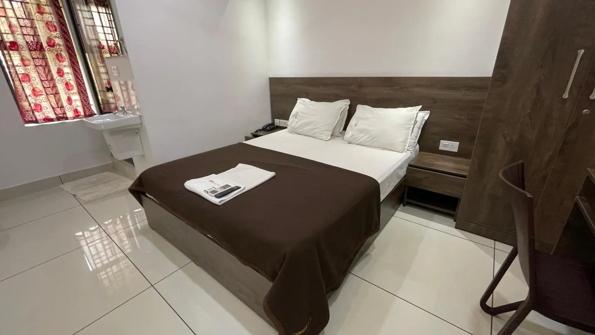 **  Rk Residency Calicut Hotel India